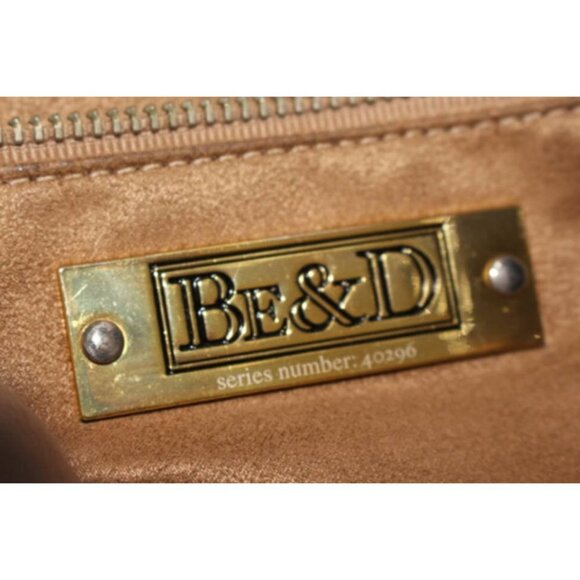 BE&D "Bowery" Hobo-Style Satchel in Lavender Grey - Excellent Condition - Picture 4 of 12